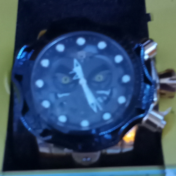 Invicta joker series watch with watch box - Picture 5 of 9